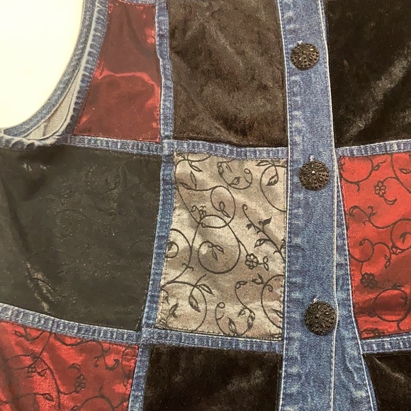 Stonebridge Patch Work Vest - Picture 7 of 7